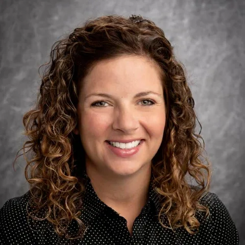 Photo of Jessica Rausch