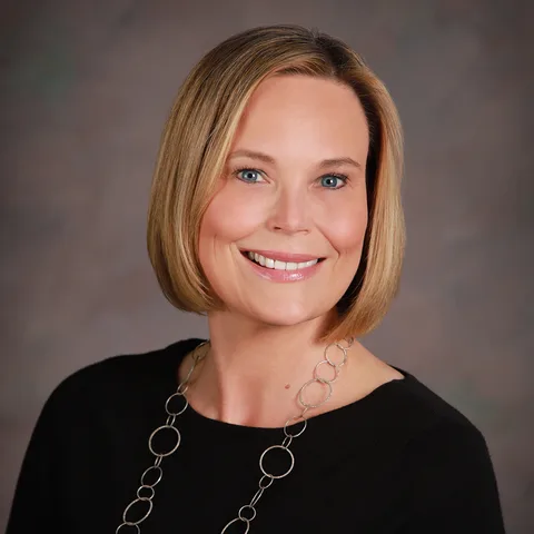 Photo of Paula Hubert