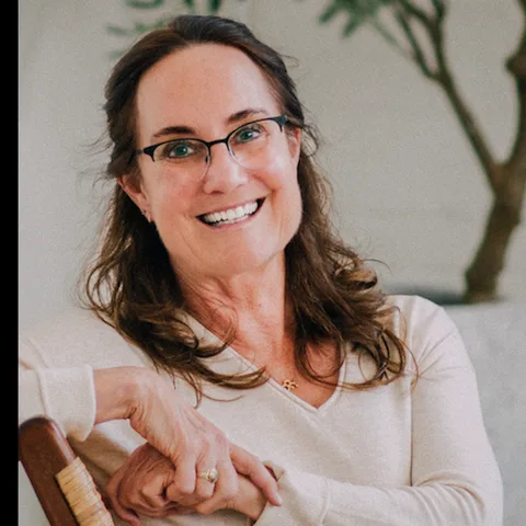 Photo of Katherine Ward