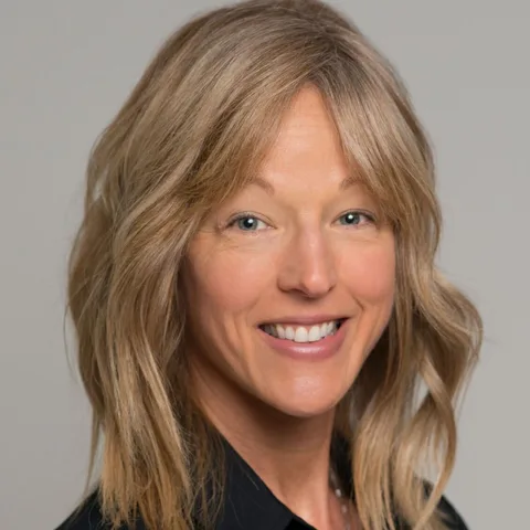 Photo of Cindi Lockhart