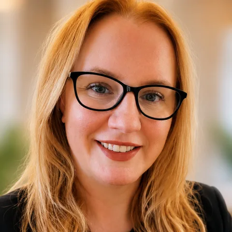 Photo of Laura K. Eastep