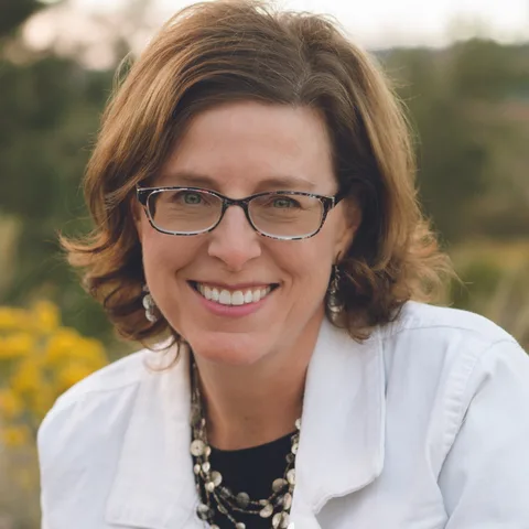 Photo of Leslie Greenberg