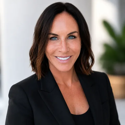 Photo of Nicole Fields