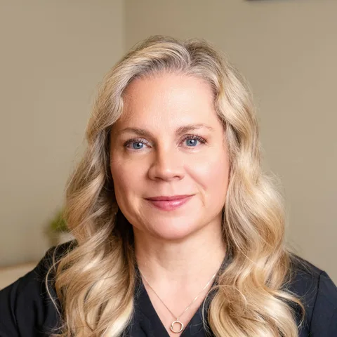 Photo of Kristen Brown