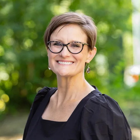 Photo of Angeline Smith