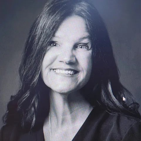 Photo of Kerri Jones