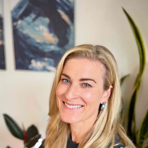 Photo of Kristen Sramek