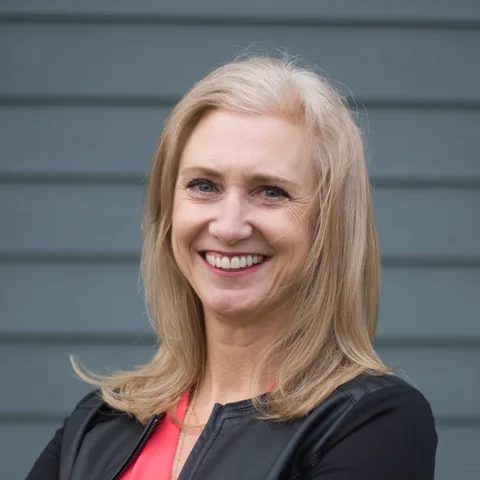 Photo of Michelle Moffitt Rogers