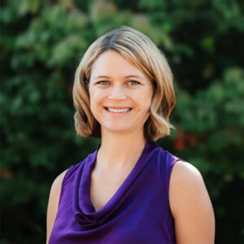 Photo of Tara Hulbert Burke