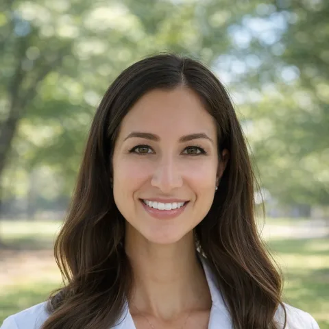 Photo of Dr. Ashley Caravelli