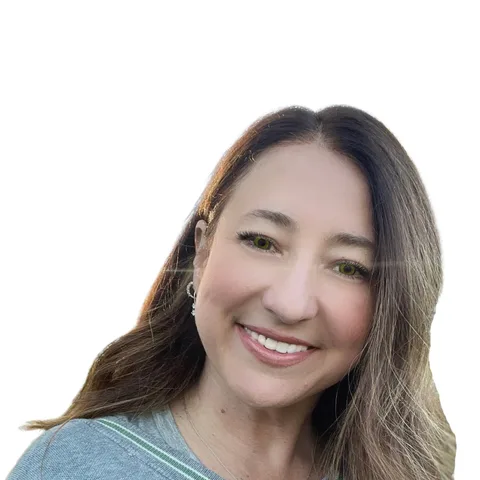 Photo of Jamie Shirey