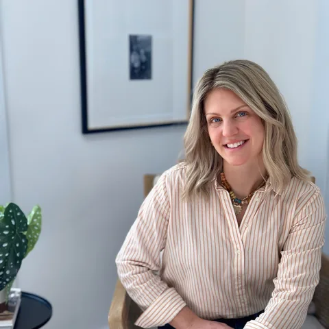 Photo of Kathryn Webb
