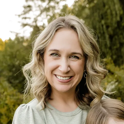 Photo of Kathryn Kramer