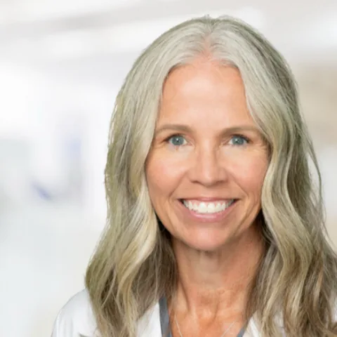 Photo of Shannon Bray