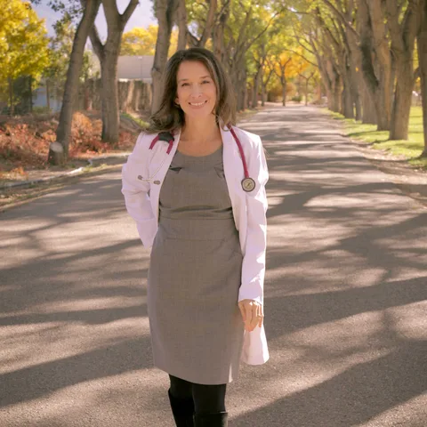 Photo of Julie Murphy