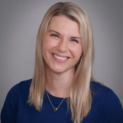 Photo of Natalia Dvorak