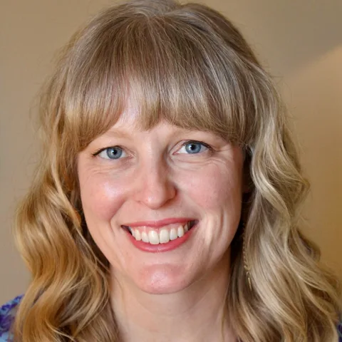 Photo of Lisa Bryant