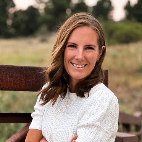 Photo of Elizabeth Cedrone