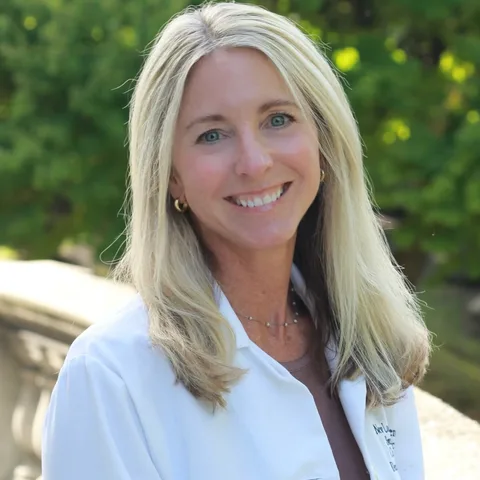 Photo of Debra Tashlein